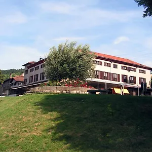  Hotel Domaine De La Barolliere France